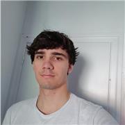 Estudiante de Farmacia de la Universidad de Navarra con más de 4 años de experiencia dando clases de matemáticas, física y química